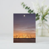 Moon über San Francisco am unklaren Dezember Postkarte (Stehend Vorderseite)
