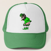 Mooning Leprechaun Hat Truckerkappe (Vorderseite)