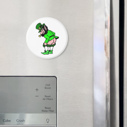 Mooning Leprechaun Magnet (In Situ (Kühlschrank))