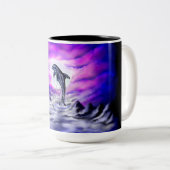 Moonlight Dolphin Zweifarbige Tasse (VorderseiteRechts)