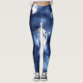 Moonlight Glow Moon Phasen in Sky Clouds Leggings (Vorderseite)