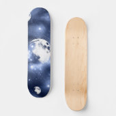 Moonlight Glow Moon Phasen in Sky Clouds Skateboard (Vorderseite)