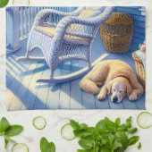 Moonlit Coastal Porch mit Hund & Ocean View Geschirrtuch (Gefaltet)