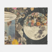 Moonlit Elegance - Frau mit Mond (2) Fleecedecke (Vorderseite (Horizontal))