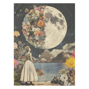 Moonlit Elegance - Frau mit Mond (2) Tischdecke