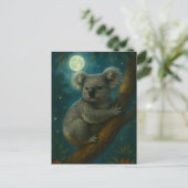 Moonlit Koala Perch Postkarte (Stehend Vorderseite)