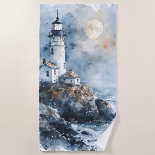 Moonlit Lighthouse an der Rocky Coastline Strandtuch (Vorderseite)