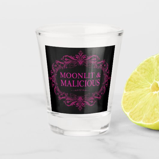 Moonlit & Malicious Gothic Shot Glass Schnapsglas (Vorderseite)