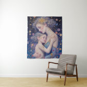 Moonlit Mother’s Embrace Tapestry Wandteppich (Beispiel)