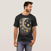 Moonlit Odyssey: Abstrakte Kunst am Lunar T-Shirt (Vorne ganz)