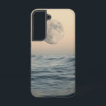 Moonlit Tide Phone Case Samsung Galaxy Hülle<br><div class="desc">Dieses beruhigende Design zeichnet sich durch ein ruhiges Meer unter dem sanften Blick auf den Vollmond aus,  ideal für Liebhaber von friedlichen Nächten.</div>