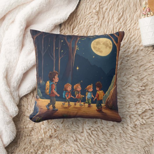 "Moonlit-Verzauberung: Waldglühen" Kissen (Decke)