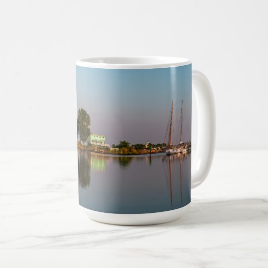 Moonrise auf Dogwood Harbour 11 oz oder 15 oz Tass Kaffeetasse (VorderseiteRechts)