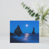 Moonrise-Reflektion | Island, Reynisdrangur Postkarte (Stehend Vorderseite)