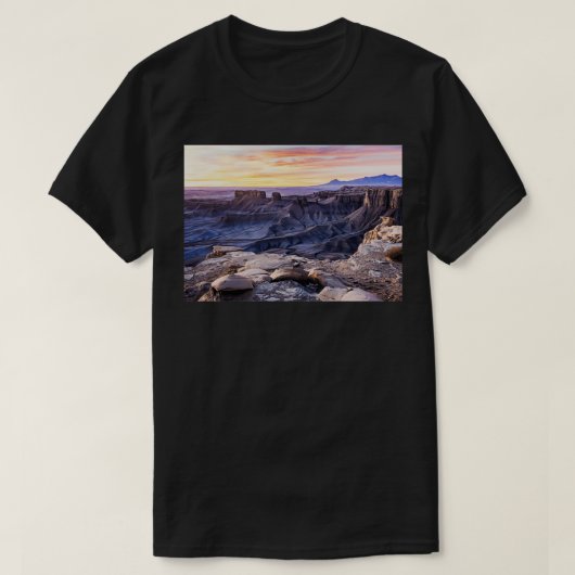 Moonscape Overlook T-Shirt (Design vorne)