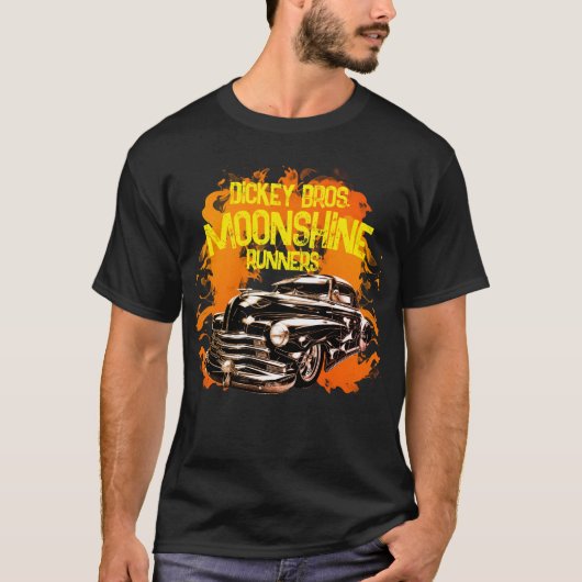 Moonshine Runners Flammen Old Car jeder Name T-Shirt (Vorderseite)