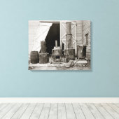 Moonshine wurde 1926 noch von der Polizei beschlag Leinwanddruck (Insitu (Holzboden))