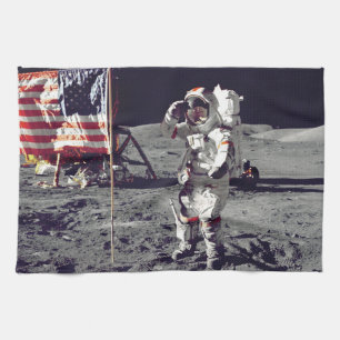 Moonwalk Apollo 17 Geschirrtuch