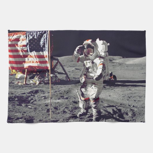 Moonwalk Apollo 17 Geschirrtuch (Horizontal)