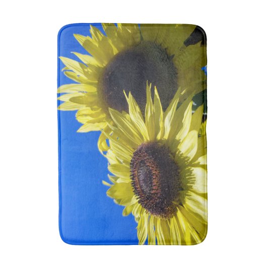 Moonwalker Sonnenblumen suchen nach Himmel Badematte (Vorderseite Vertikal)