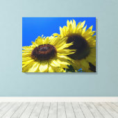 Moonwalker Sonnenblumen suchen nach Himmel Leinwanddruck (Insitu (Holzboden))
