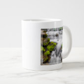 Moos rund um den Frühling Jumbo-Tasse (Vorderseite Rechts)