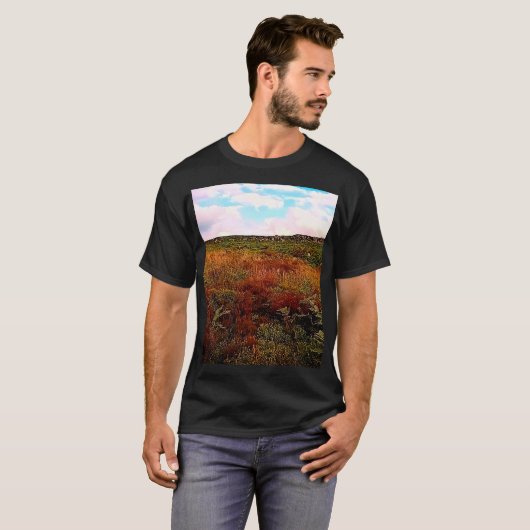 Moos überdachte Landschaft T-Shirt (Vorne ganz)