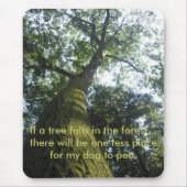 Moosbedeckter Baum Mousepad (Vorne)