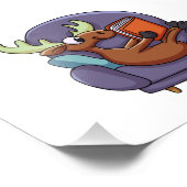 Moose reading a book wir haben Sofa Choose back co Fotodruck (Ecke)