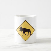 Moose Road Sign Kaffeetasse (Mittel)