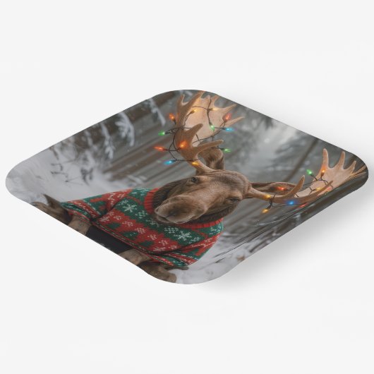 Moose Wearing Ugly Christmas Sweater Pappteller (Gewinkelt)