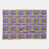 Moosgrüne Küchentücher mit lila Blumen (Horizontal)