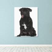 Mops (1 Jahr) sitzend mit Zunge Leinwanddruck (Insitu (Holzboden))