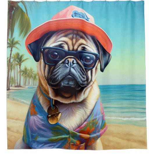Mops am Strand, Sommergeschenk für Hundefreunde Duschvorhang (Vorderseite)