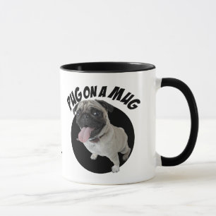 Mops auf einer Tasse