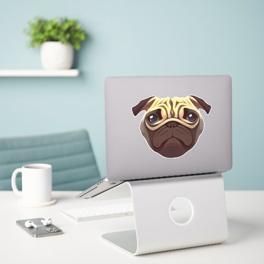 Mops Aufkleber (Laptop auf Schreibtisch)