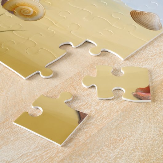 Mops Dog on Beach Puzzle (Seite)