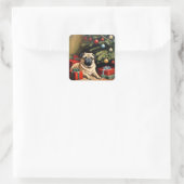 Mops feiert Weihnachten Quadratischer Aufkleber (Tasche)