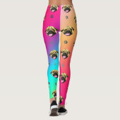 Mops-Gesicht Leggings Regenbogen (Rückseite)