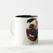 Mops Gesicht Zweifarbige Tasse (Vorderseite Links)
