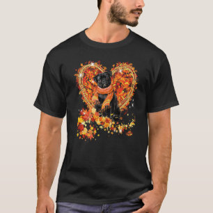 Mops Hallo Herbst Hund Blätter Herz Fall Thanksgiv T-Shirt