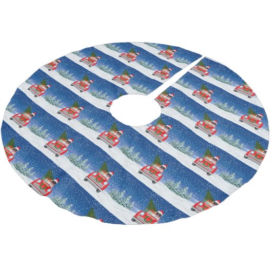 Mops Hund Autofahren im Schnee Weihnachten Polyester Weihnachtsbaumdecke (Schrägansicht)