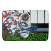 Mops Hund Chinesischer Drache Badematte (Vorderseite)