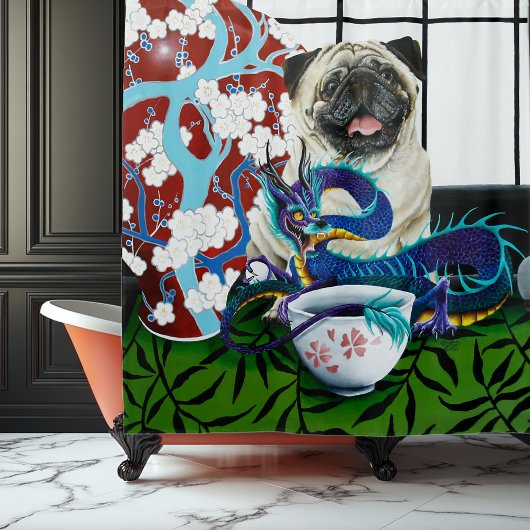 Mops Hund Chinesischer Drache Duschvorhang