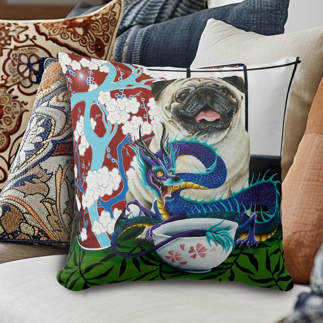 Mops Hund Chinesischer Drache Kissen (Von Creator hochgeladen)
