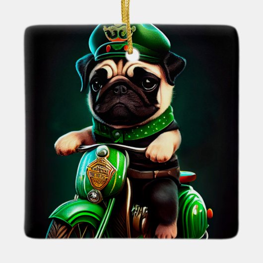 Mops Hund Fahrrad St. Patrick's Day Keramikornament (Vorderseite)