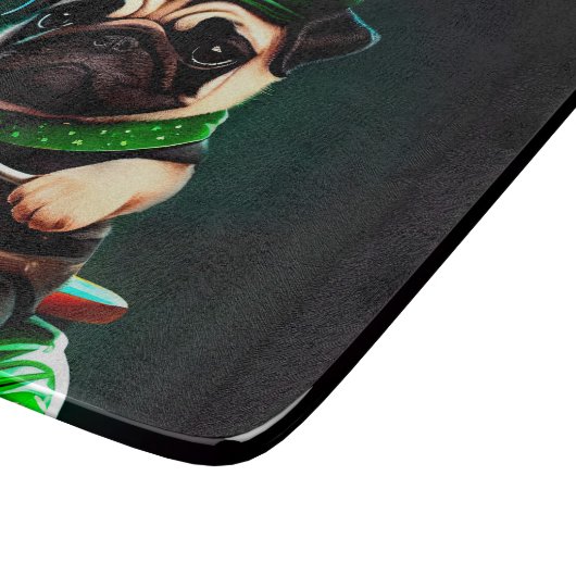 Mops Hund Fahrrad St. Patrick's Day Schneidebrett (Ecke)