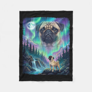 Mops-Hund heult Nordlichter Aurora Mond Wald Fleecedecke