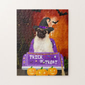 Mops Hund im Halloween-Lkw Puzzle (Vertikal)