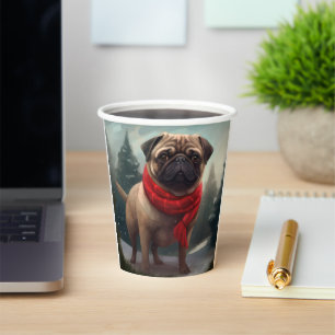 Mops Hund im Schnee Weihnachten Pappbecher
